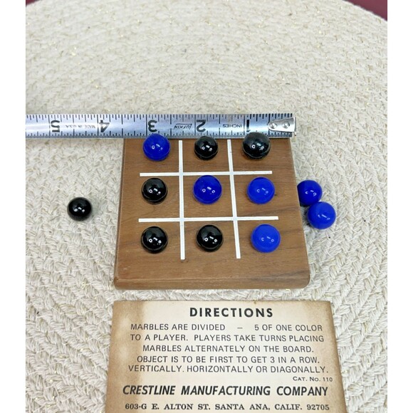 Travel Tic Tac Toe Game Green Black Marbles Plastic Case 1960s Vintage Crestline - Picture 3 of 5